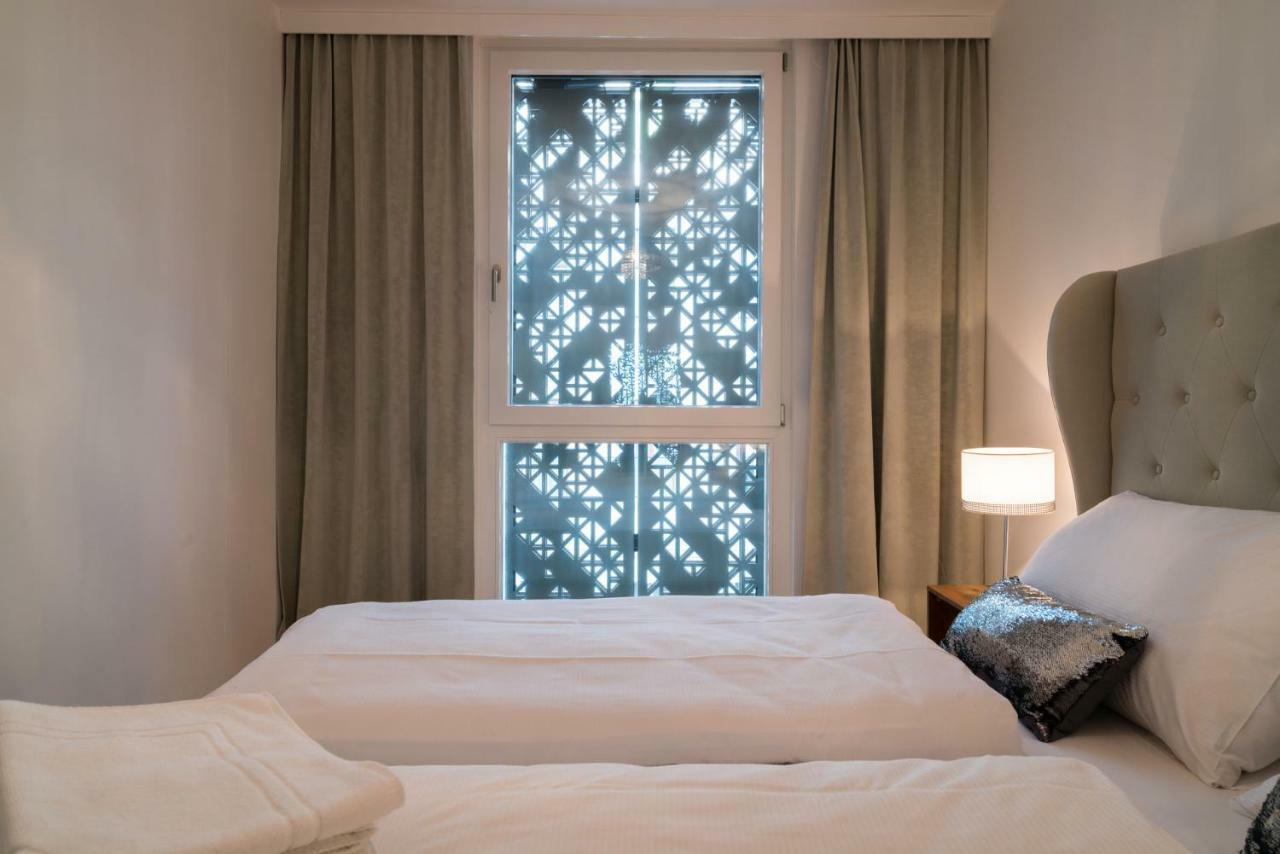 Apartment | Spacious Serviced In Directly At The U4